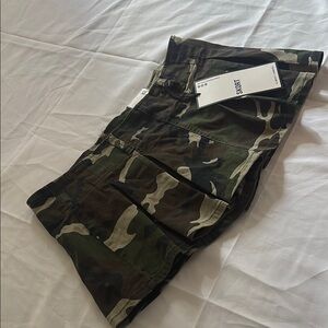 Almost Famous Green Camouflage Cargo Shorts